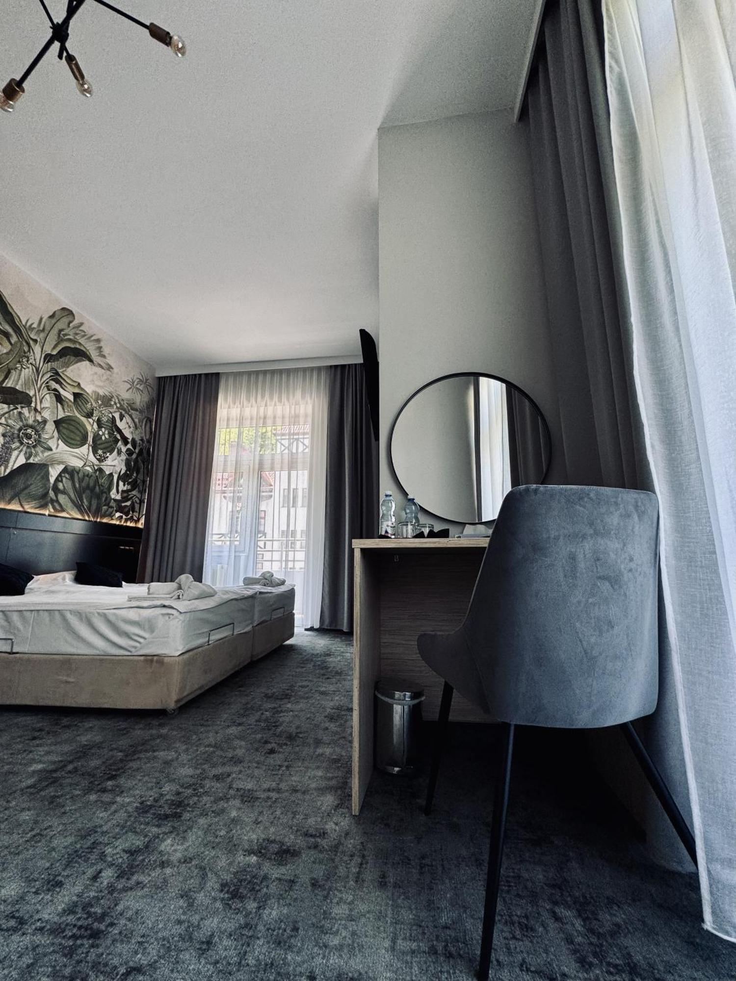 Osrodek Wczasowy Paradise Krynica-Zdrój Exteriör bild